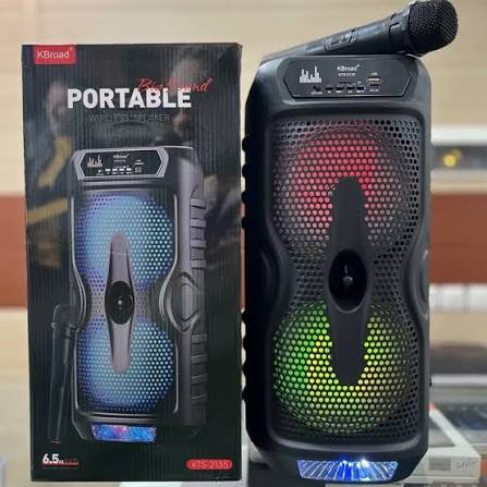 اسپیکر شارژی فلش مموری بلوتوث مدل 2135شرکت. Kts